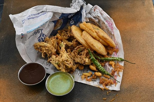 Mixed Bhajiya Plate (5 pcs of Each)